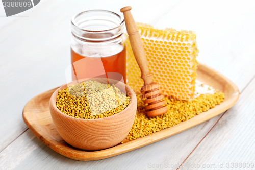 Image of bee pollen