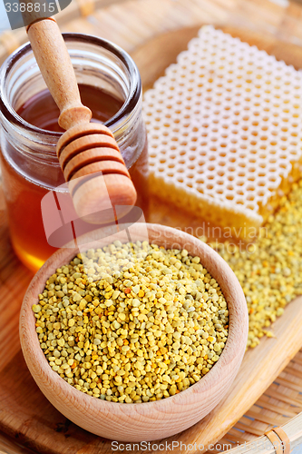 Image of bee pollen