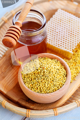 Image of bee pollen