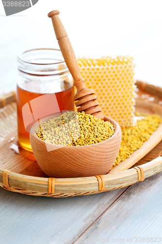 Image of bee pollen