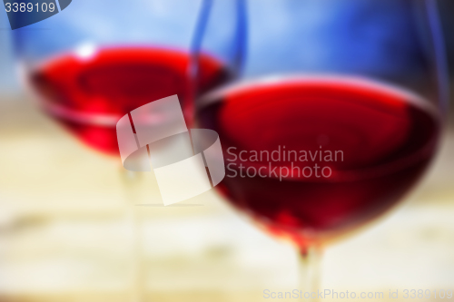 Image of red wine