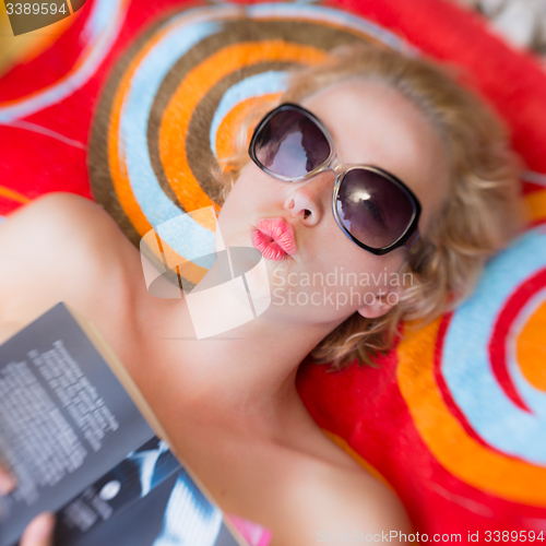 Image of Summer kiss.