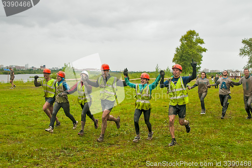 Image of Team finishes in cross-country race.Tyumen