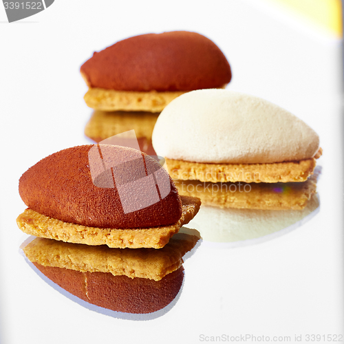 Image of Chocolate mousse dessert 
