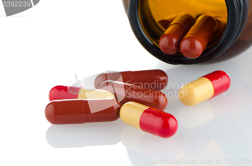 Image of Pills from bottle