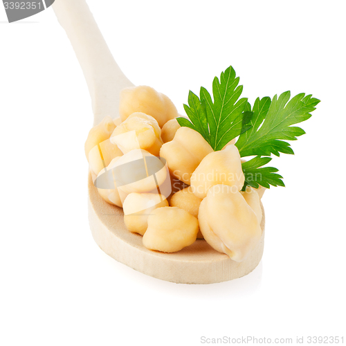 Image of chickpeas over spoon 