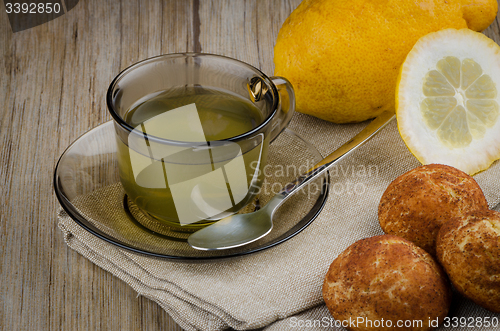 Image of Lemon tea and cookies