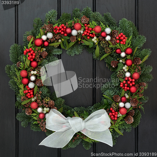 Image of Decorative Wreath 