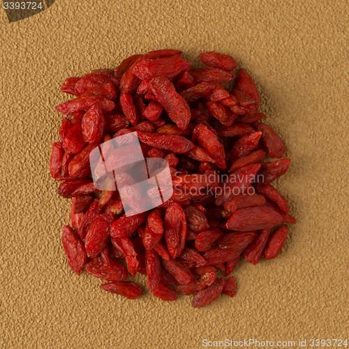 Image of Circle of dry red goji berries