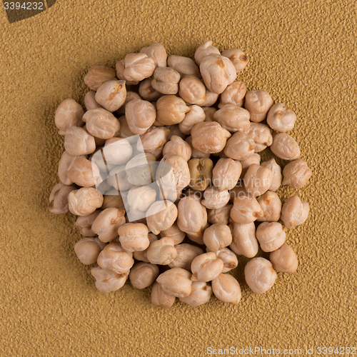 Image of Circle of chickpeas