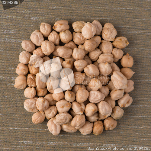 Image of Circle of chickpeas