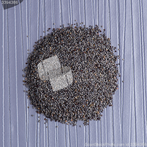 Image of Circle of poppy seeds