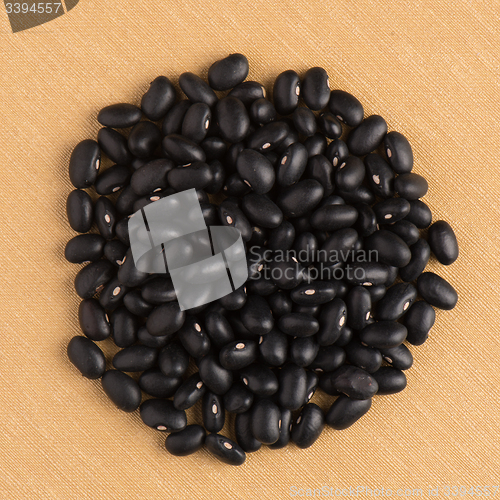 Image of Circle of black beans