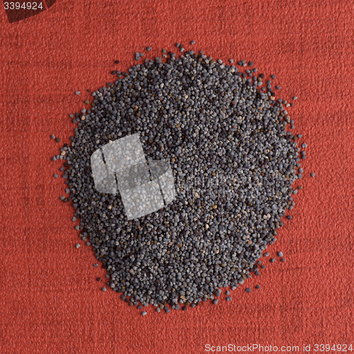 Image of Circle of poppy seeds