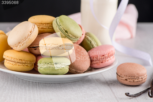 Image of Classic Macarons