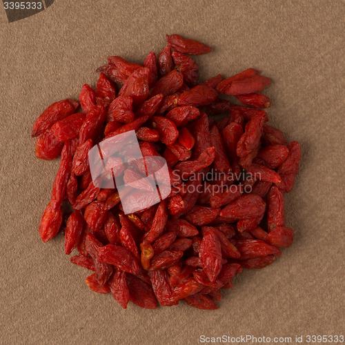 Image of Circle of dry red goji berries