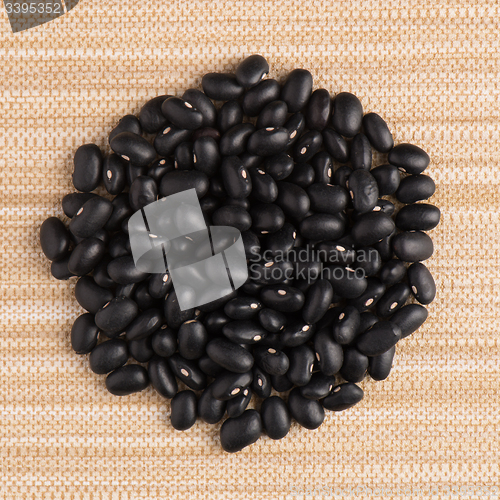 Image of Circle of black beans