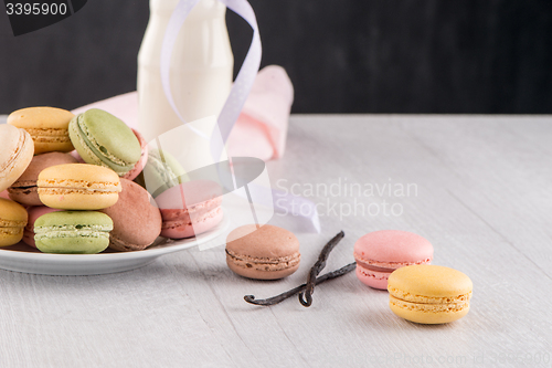 Image of Classic Macarons