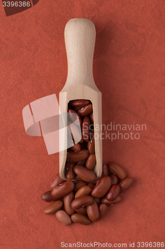Image of Wooden scoop with red beans