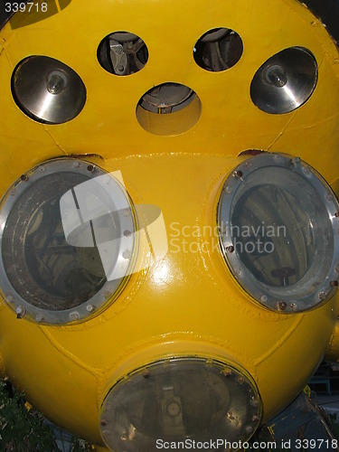 Image of yellow submarine