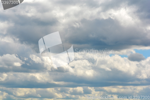 Image of clouds in the blue sky