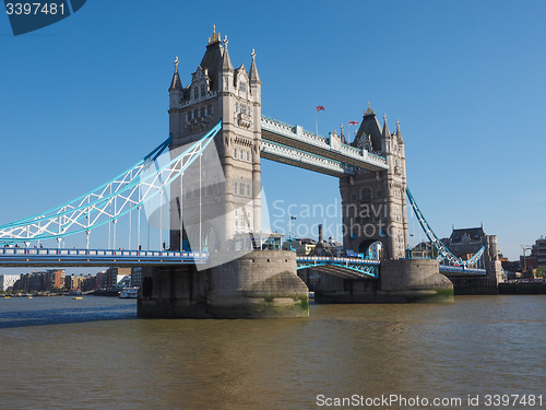 Image of Tower Bridge in London