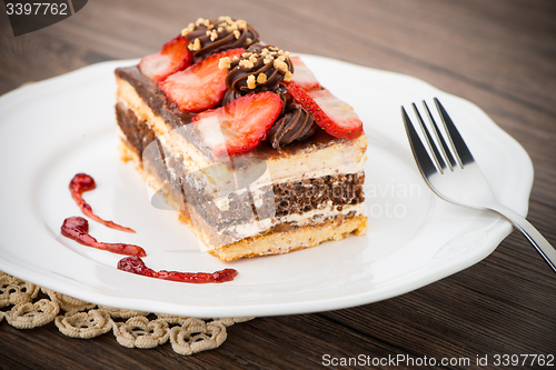 Image of Chocolate strawberry cake 