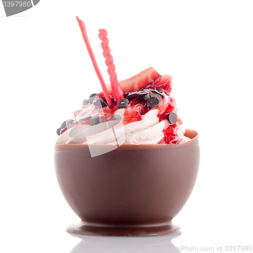 Image of Strawberry and chocolate pastry mousse