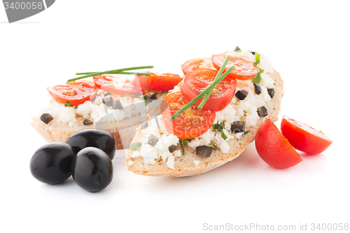 Image of Bread with cottage