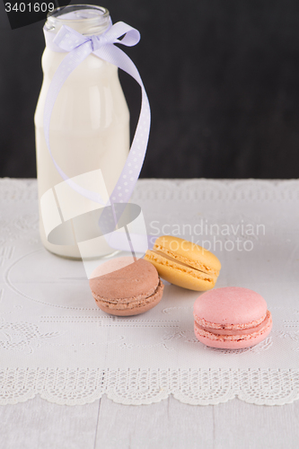 Image of Classic Macarons