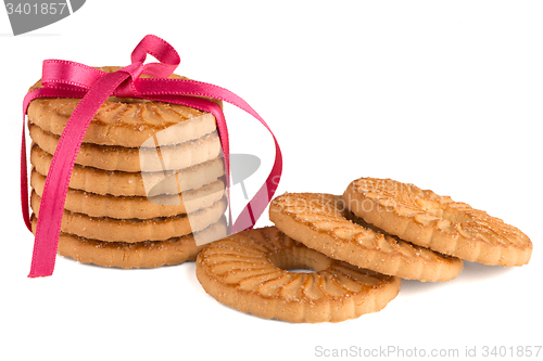 Image of Festive wrapped rings biscuits