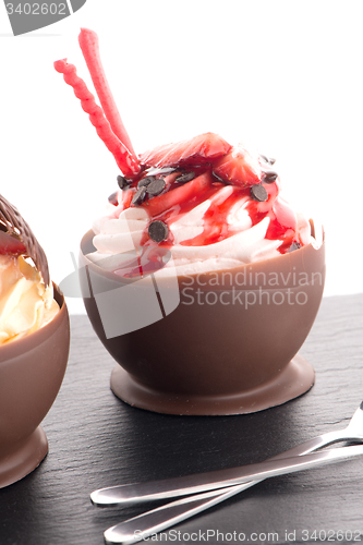 Image of Strawberry and chocolate pastry mousse