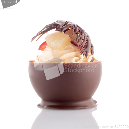 Image of Strawberry and chocolate pastry mousse