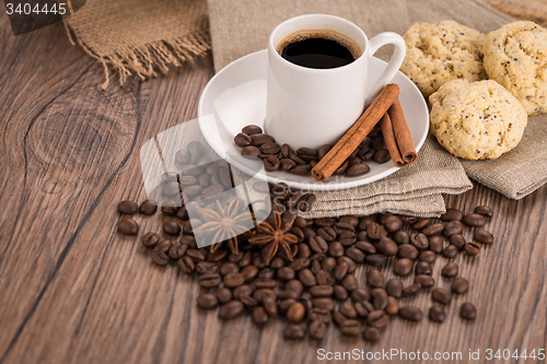 Image of Coffee cup with burlap sack