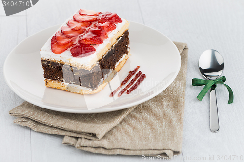 Image of Chocolate strawberry cake 