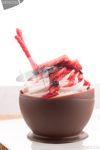 Image of Strawberry and chocolate pastry mousse