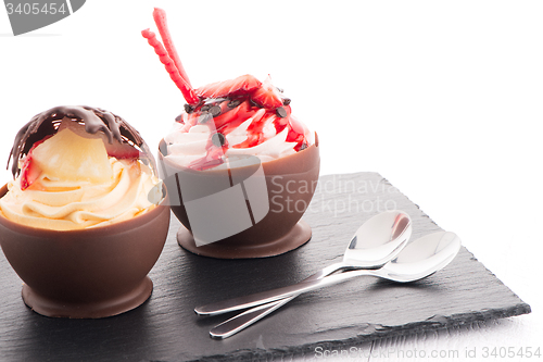 Image of Strawberry and chocolate pastry mousse