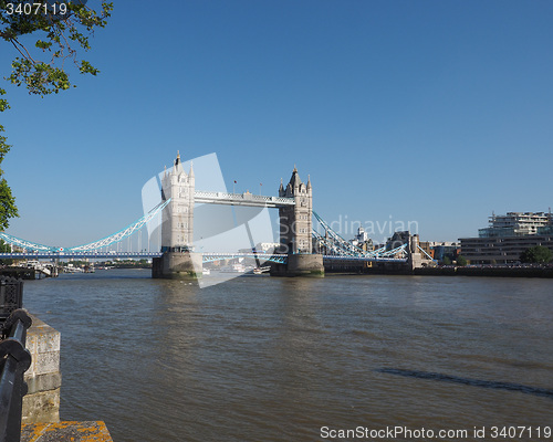 Image of Tower Bridge in London