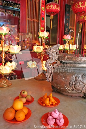 Image of Chinese altar