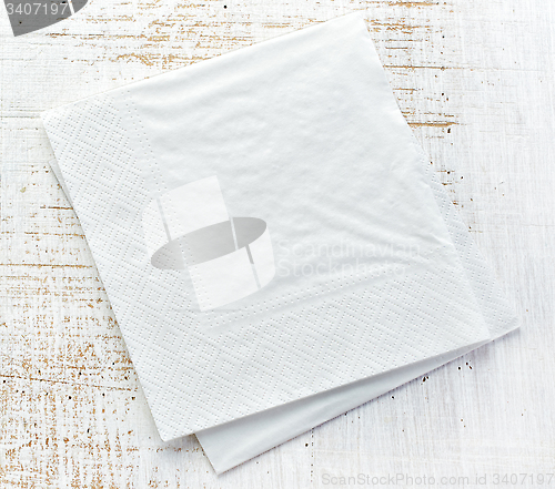 Image of white paper napkins