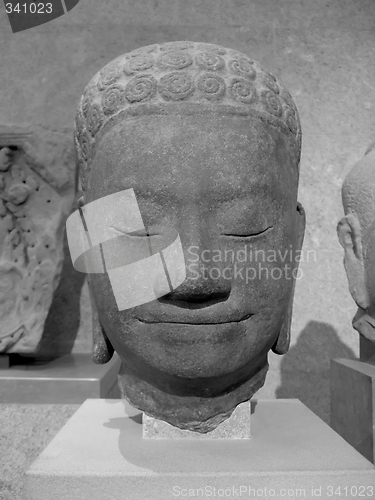 Image of cambodian buddha's head