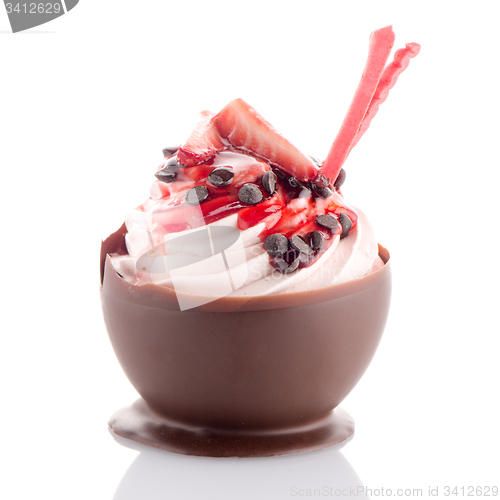 Image of Strawberry and chocolate pastry mousse