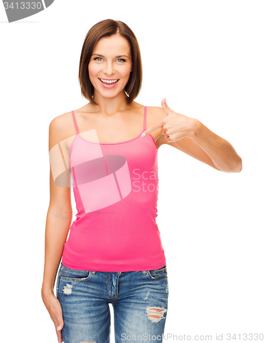 Image of woman in blank pink shirt showing thumbs up