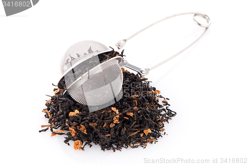 Image of Black dry tea with petals