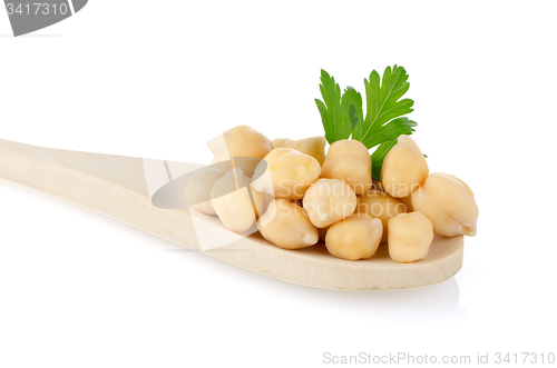 Image of chickpeas over spoon 