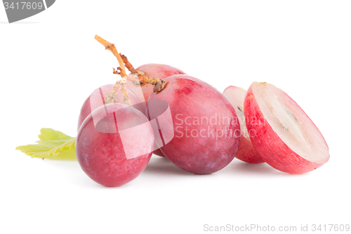 Image of Bunch of red grapes