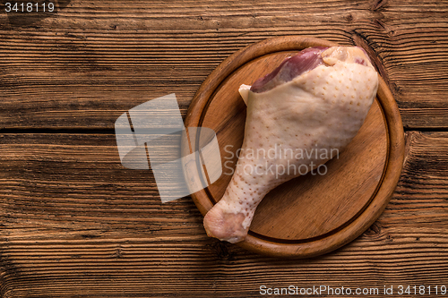 Image of Raw turkey thigh