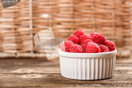 Image of Bowl of raspberries
