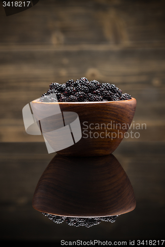 Image of Bowl of blackberries