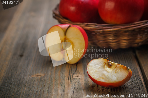 Image of Quarter apple